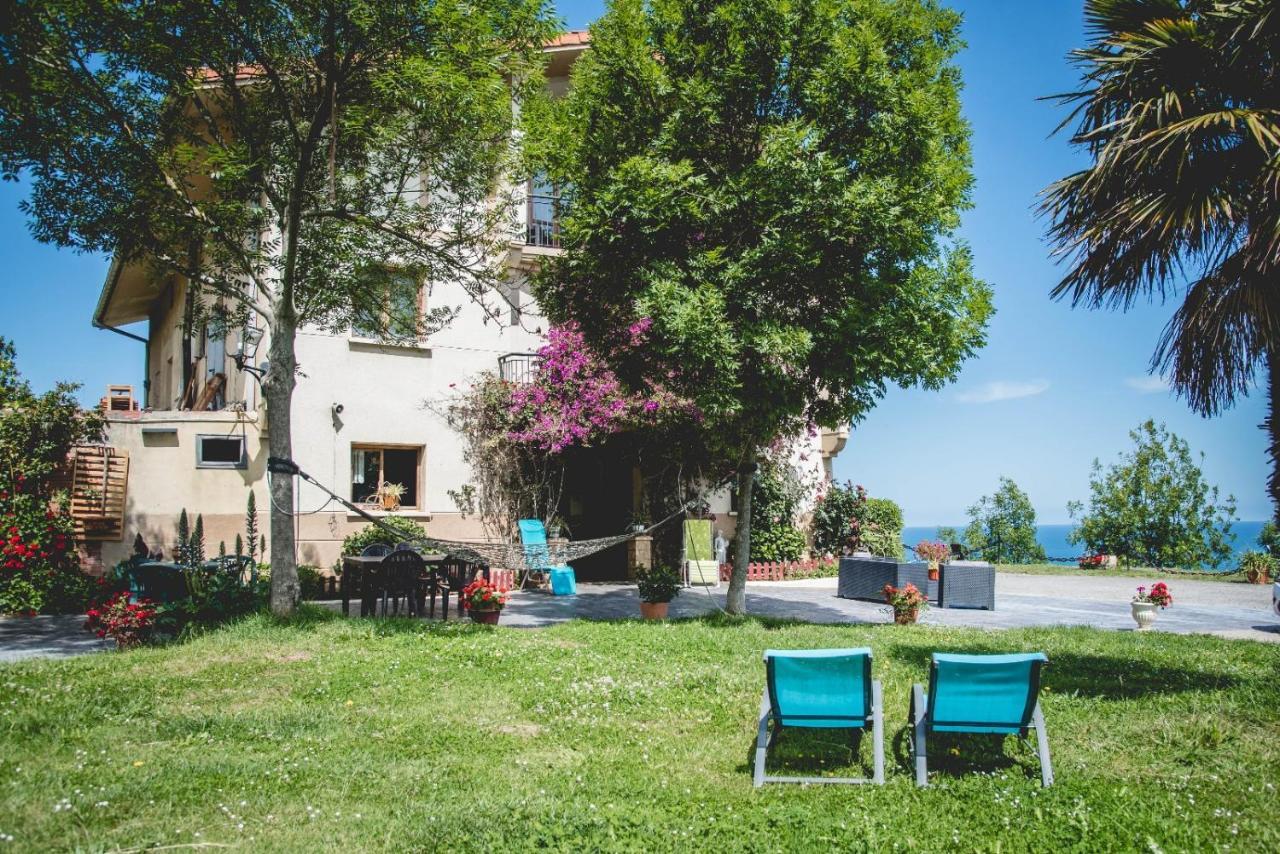 Gure Ametsa Guest House Getaria Exterior photo